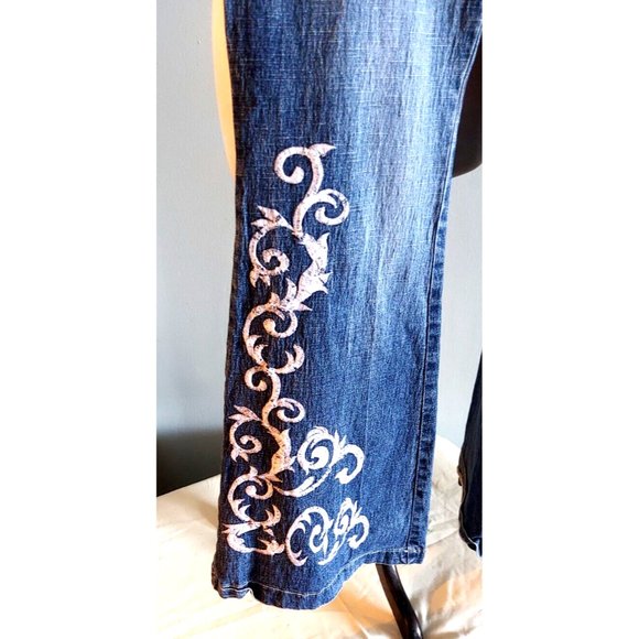 A’gaci Too Women's Size S Flair with Embroidered embellishments Denim Jean Pants - Picture 2 of 6